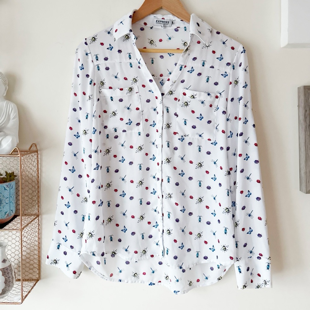 Express Portofino Whimsical Twee Insect Print Blouse White Colorful Print Size S - Picture 6 of 12